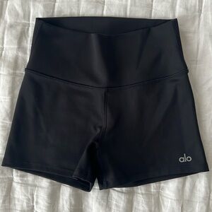 ALO Airlift Short 3inch Black